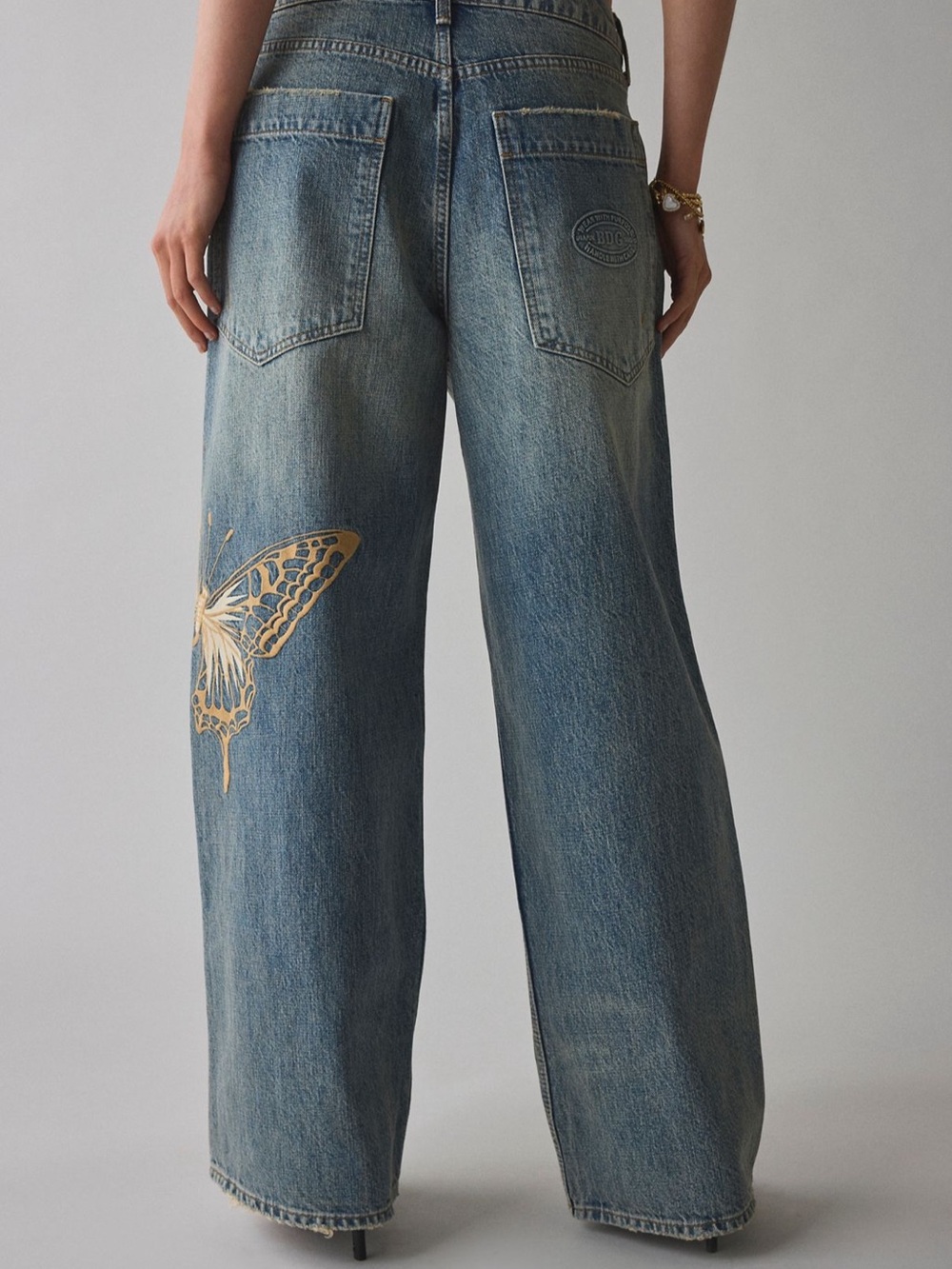 BDG JAYA EMBROIDERED BAGGY BOYFRIEND JEANS - Picture 4 of 7